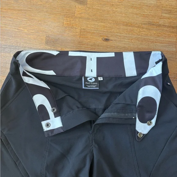 Women's Mountain Biking Shorts